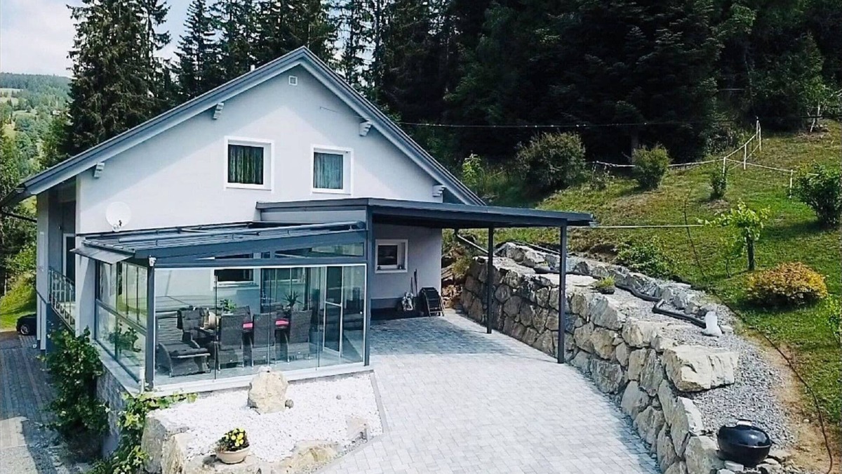 Oberwolz Apartment | Apartment in Salchau near Lachtal Ski Area