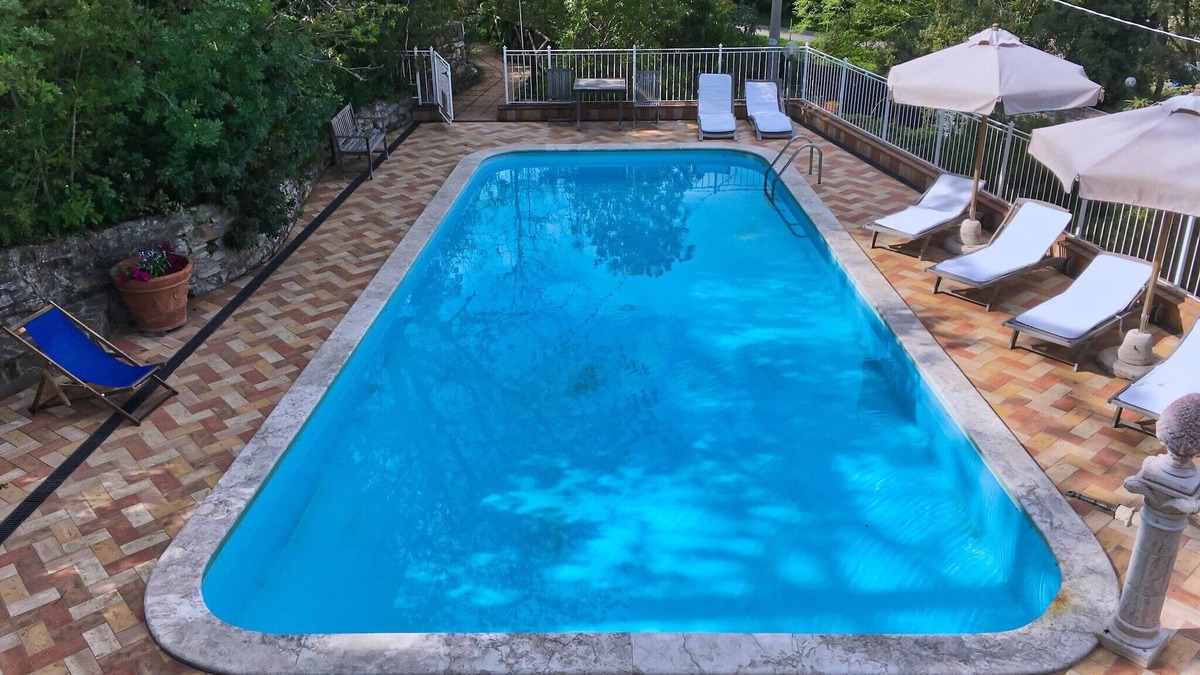 Donoratico House | Apartment in Sassetta with Pool and Garden