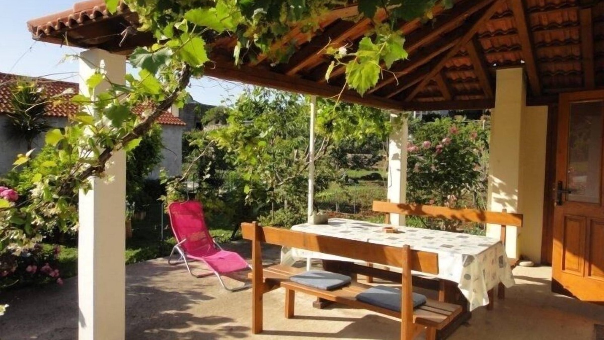 Mali Ston Apartment | Apartment in Ston/Mali Ston with Terrace, Air condition, WIFI (3588-3)