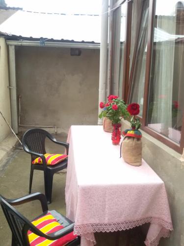 Sololaki Apartment | Apartment in Tbilisi Center Isk Home