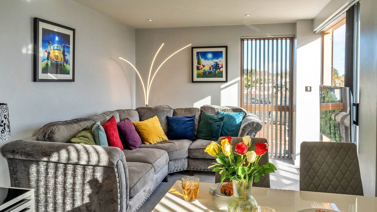 Teignmouth Apartment | Apartment in Teignmouth with Sea Views