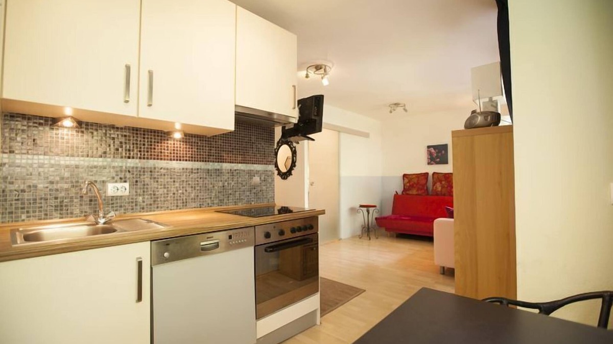 Rosenheim Apartment | Apartment in the center, 40 sqm with balcony