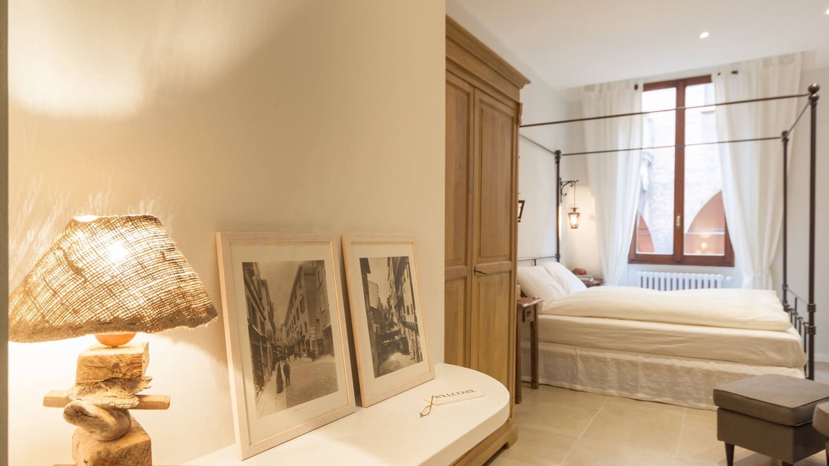 Historic Center House | Apartment in the center of Bologna. Family, friends or work.