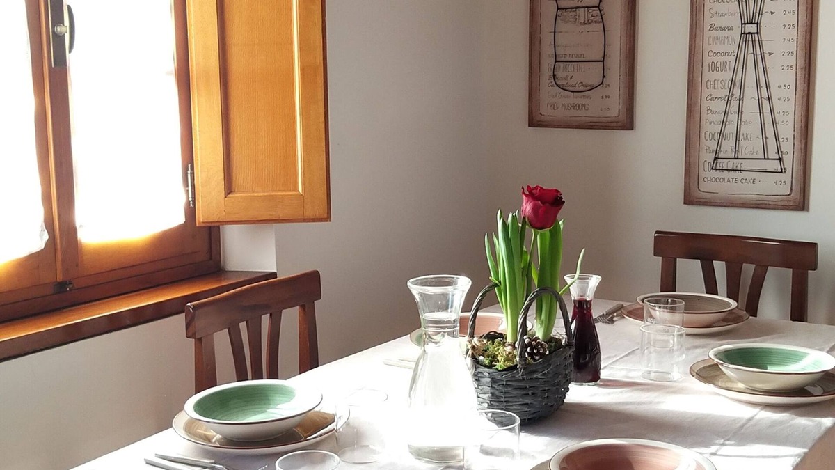 Florence Apartment | Apartment in the Florence hills