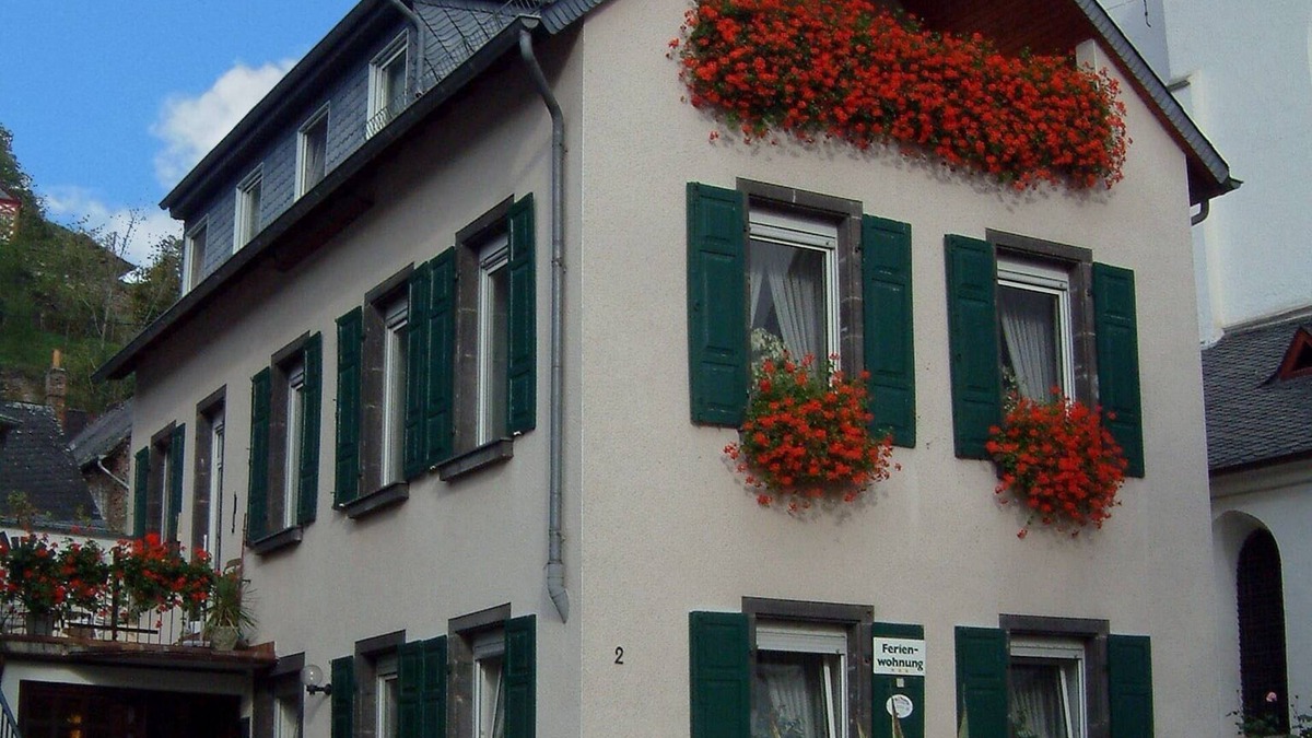 Karden Apartment | Apartment in the historic canons house - 52sqm/2–4 people - WiFi