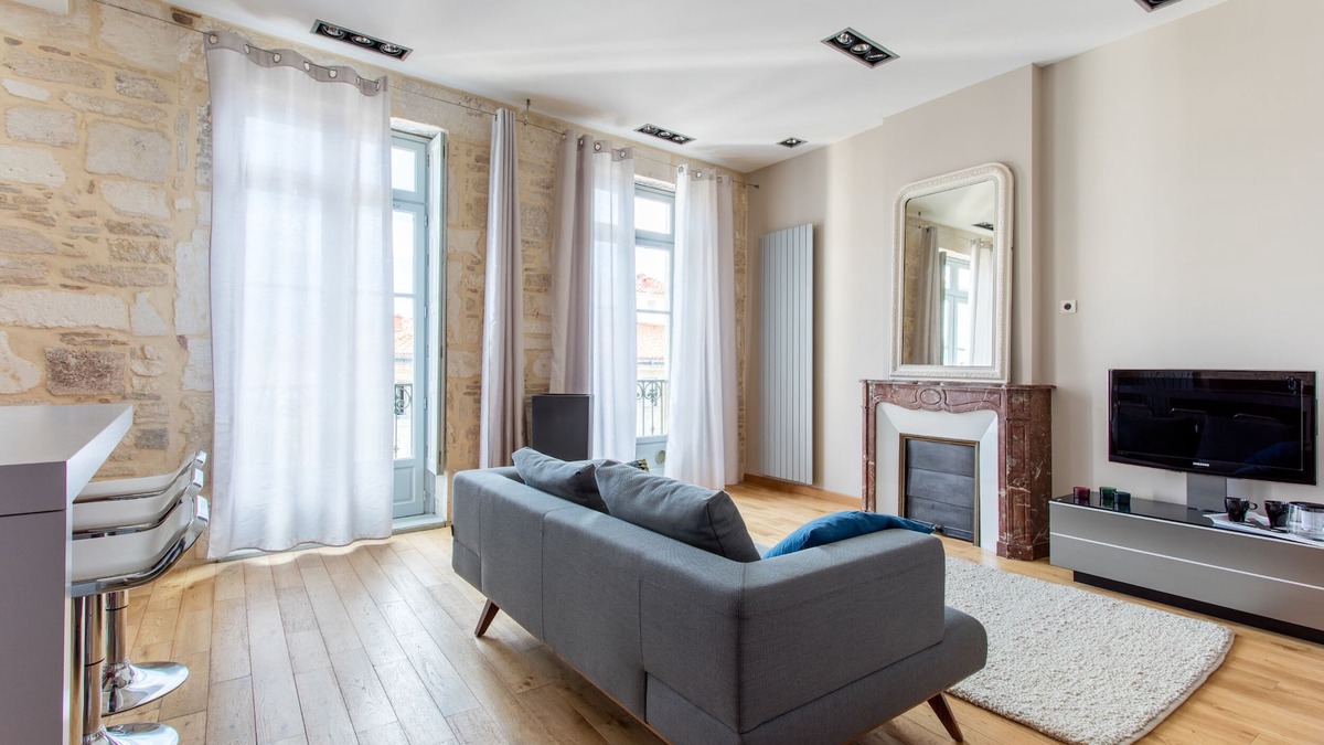 Ecusson Apartment | Apartment in the heart of the historical center