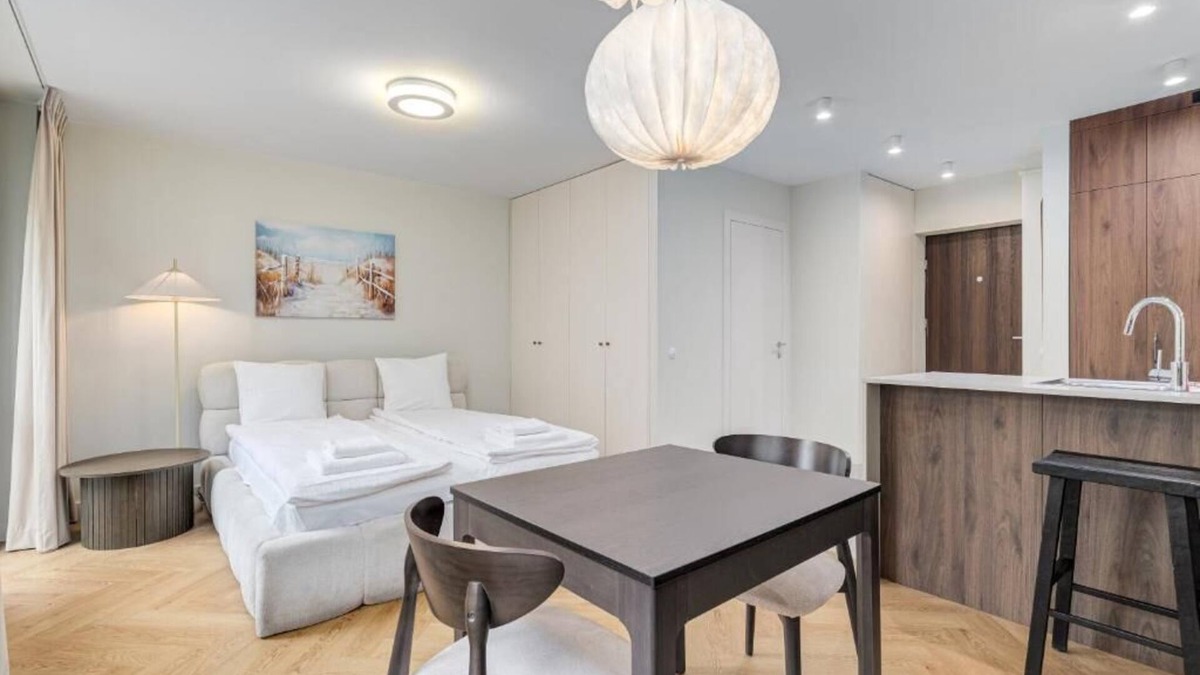 Powisle Apartment | Apartment in the Heart of Powiśle - BOOK IT Warsaw