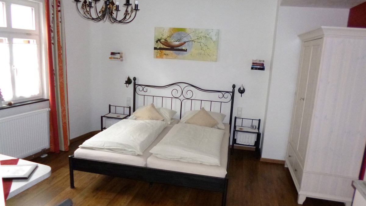 Mainz-Bingen Apartment | Apartment in the historic center of Bacharach, WITHOUT train noise! ground floor