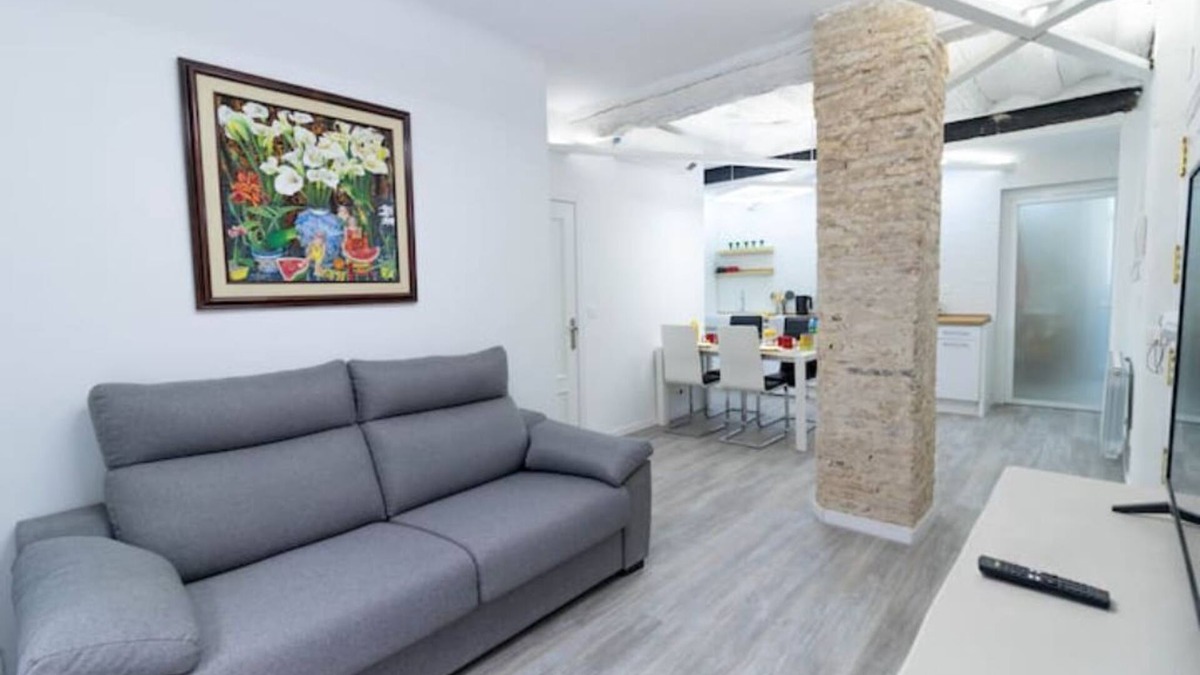 El Gancho Apartment | Apartment in the historic center of Zaragoza | FREE PARKING | check in 24 h.