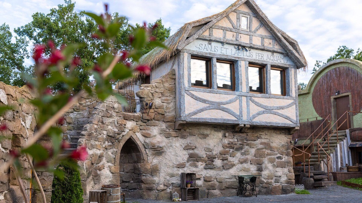 Coswig Apartment | Apartment in the house of the bathers, bottom left