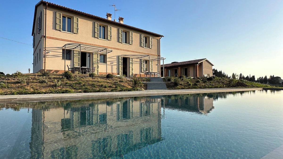 Oriolo dei Fichi Apartment | Apartment in the rolling hills of Romagna