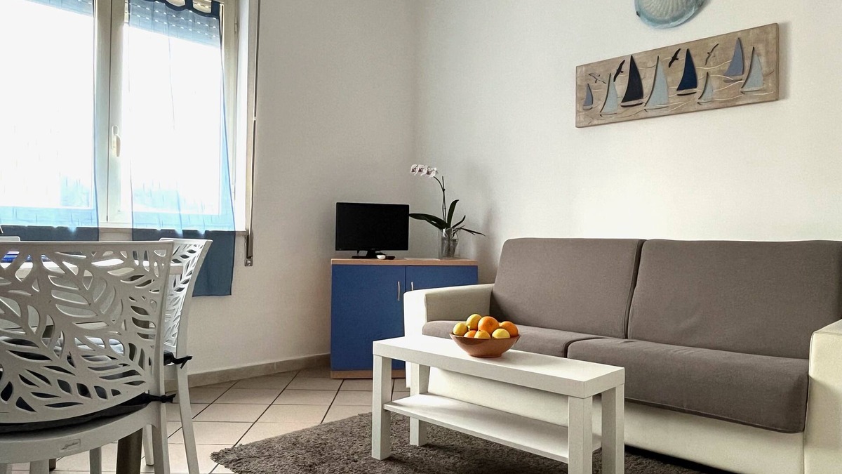 Tirrenia Apartment | Apartment in Tirrenia at 200 m. from beach