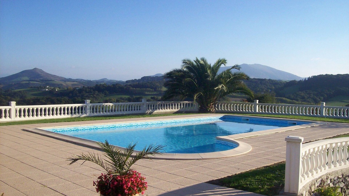 Hasparren Apartment | apartment in villa 4 people - Free Wifi