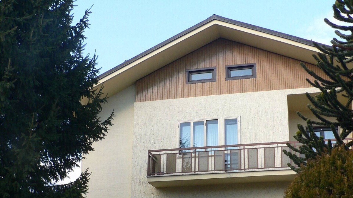 Condove Apartment | Apartment in villa with garden