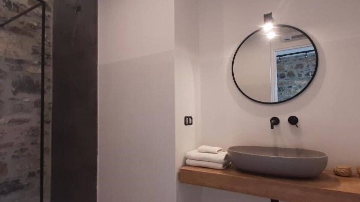 Ascea Apartment | Apartment in villa with pool in Cilento, Ascea Casolare Centoulivi
