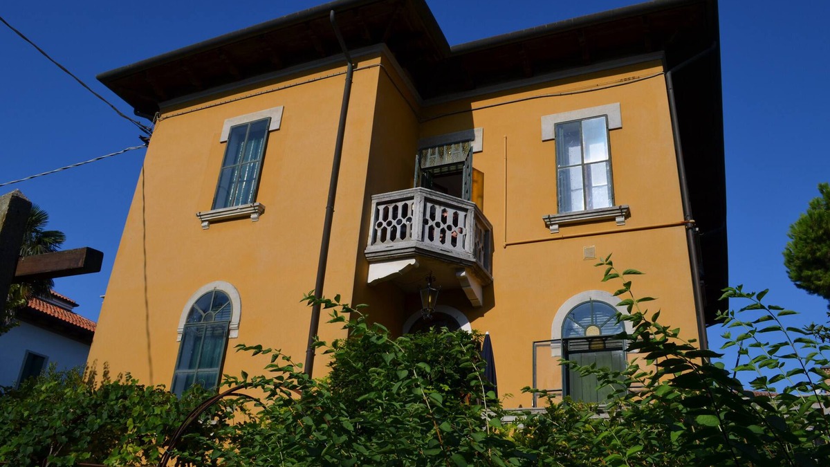 Santa Maria in Stelle Apartment | Apartment in villa with garden on the Lido of Venice