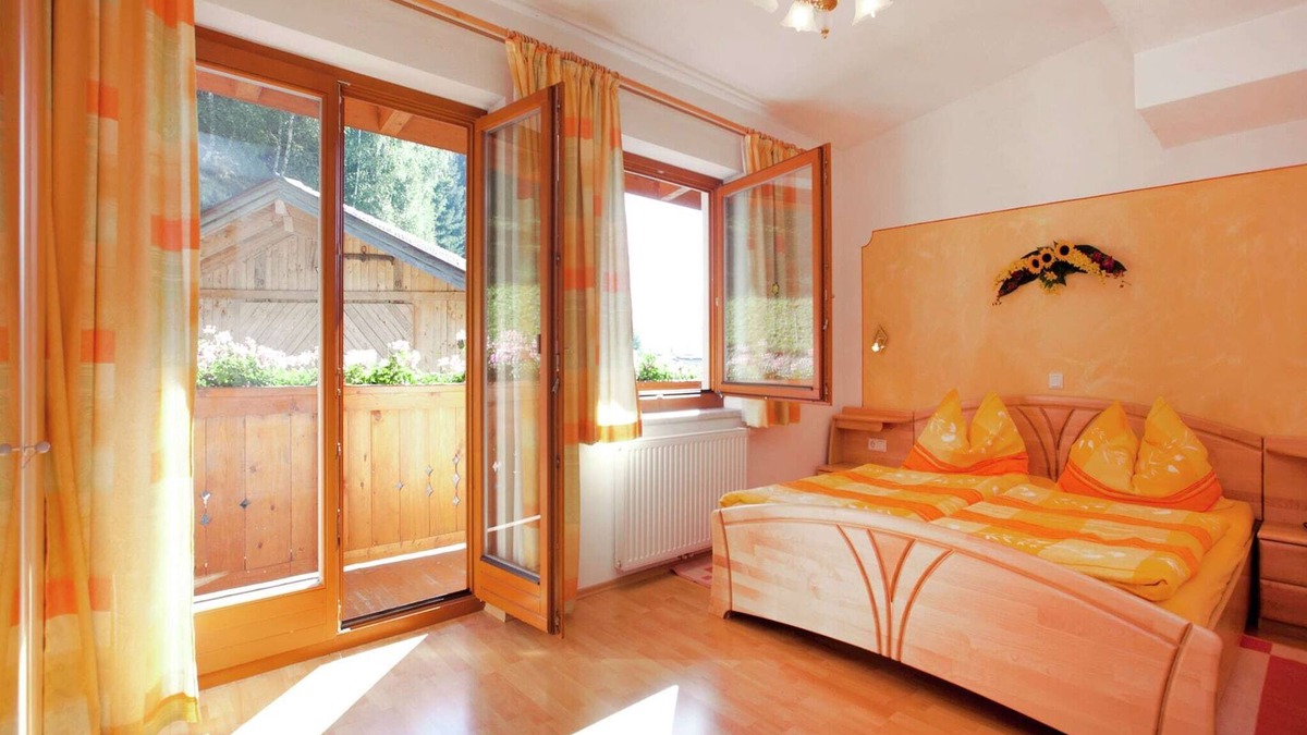 Wagrain Apartment | Apartment in Wagrain near Red 8 Gondola