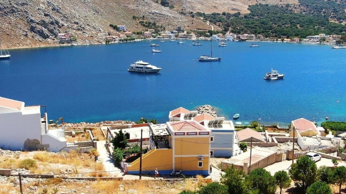 Pedi Apartment | Apartment 'Irene Double Katoi' with Sea View, Wi-Fi and Air Conditioning