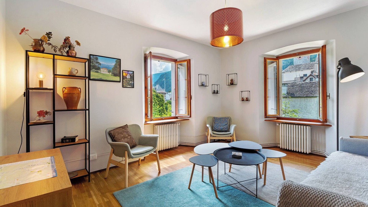 Santa Maria Maggiore Apartment | Apartment 'Casa Anna' with Mountain View and Private Terrace