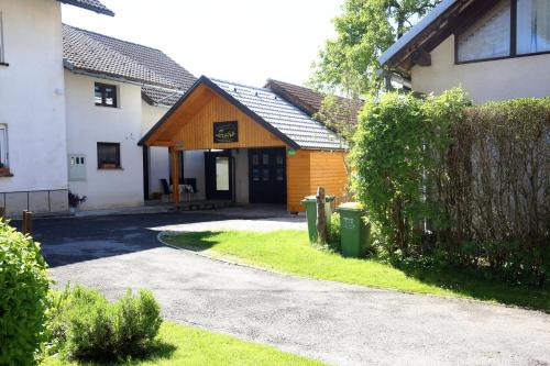 Cerknica Apartment | Apartment Jezerka