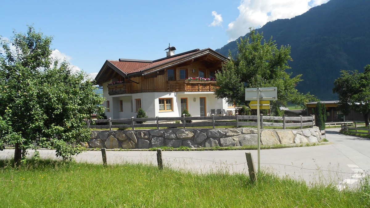 Ried im Zillertal Apartment | Apartment Johanna
