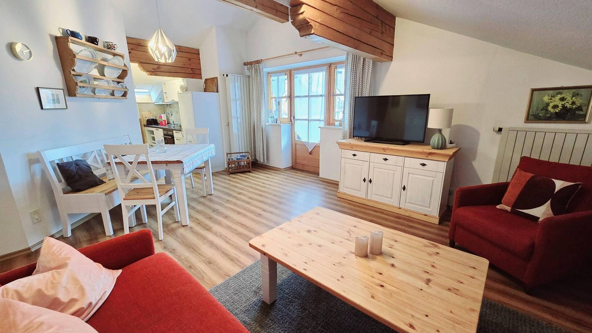 Eggstatt Apartment | Apartment Kampenwand, 50sqm, 1 bedroom, balcony