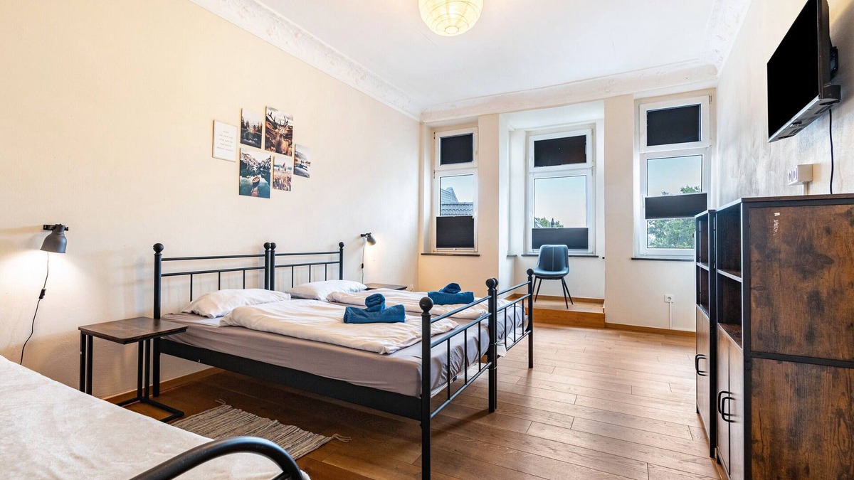 Emmelsum Apartment | Apartment 'Key2Komfort - Rheinberg Old Town II' with Wi-Fi