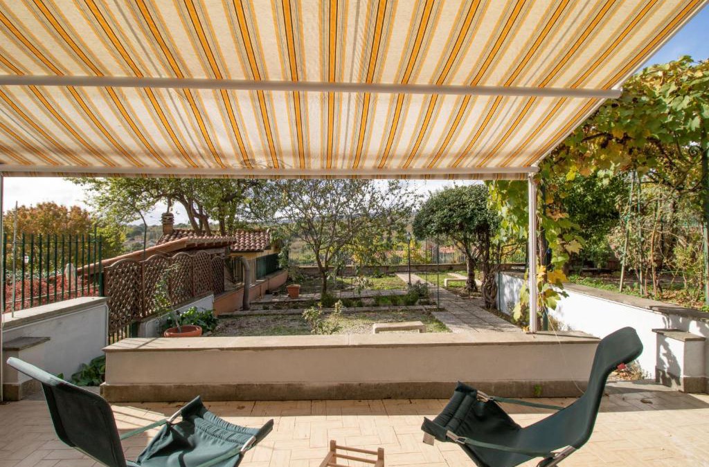Fabrica di Roma Apartment | Apartment Kiwi e L'uva - Tuscia by Interhome