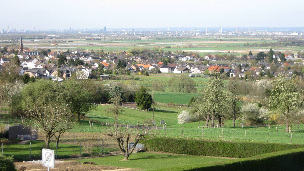 Rosberg Apartment | Apartment 'Klein'e view' between Cologne and Bonn