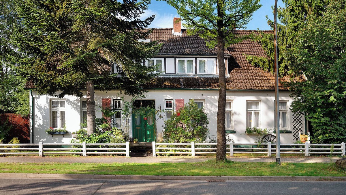 Schneverdingen Apartment | Apartment 'Kleine Ferienwohnung' with Private Garden and Wi-Fi