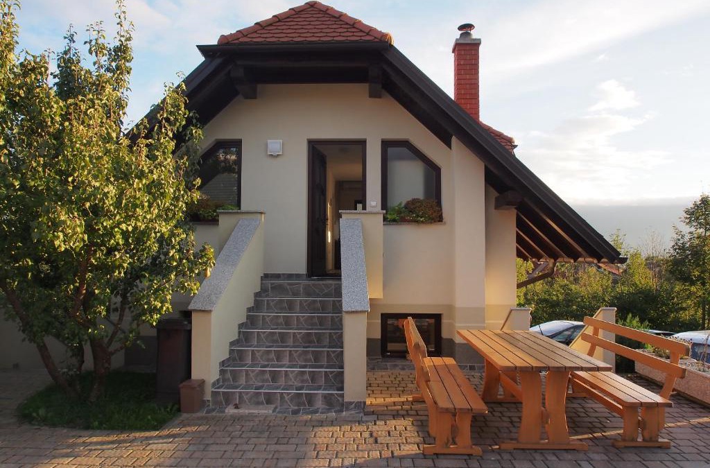 Cerknica Apartment | Apartment Knap