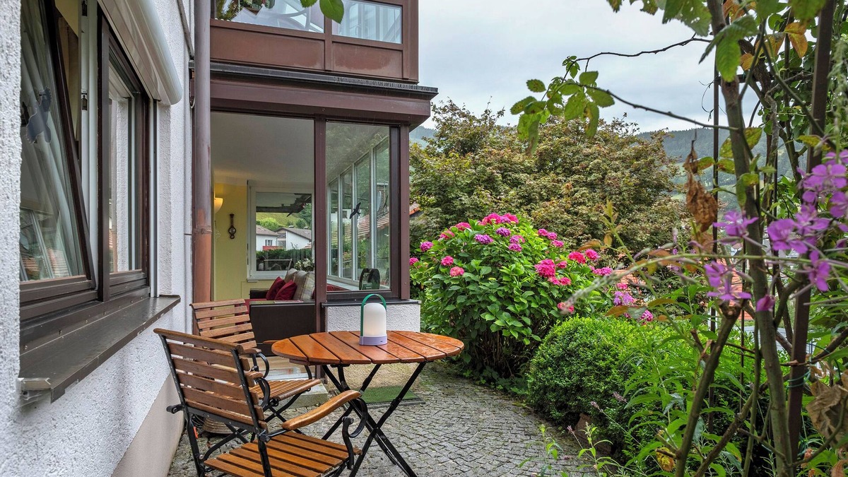 Oberried Apartment | Apartment 'Kneissler' with Mountain View, Private Terrace and Wi-Fi