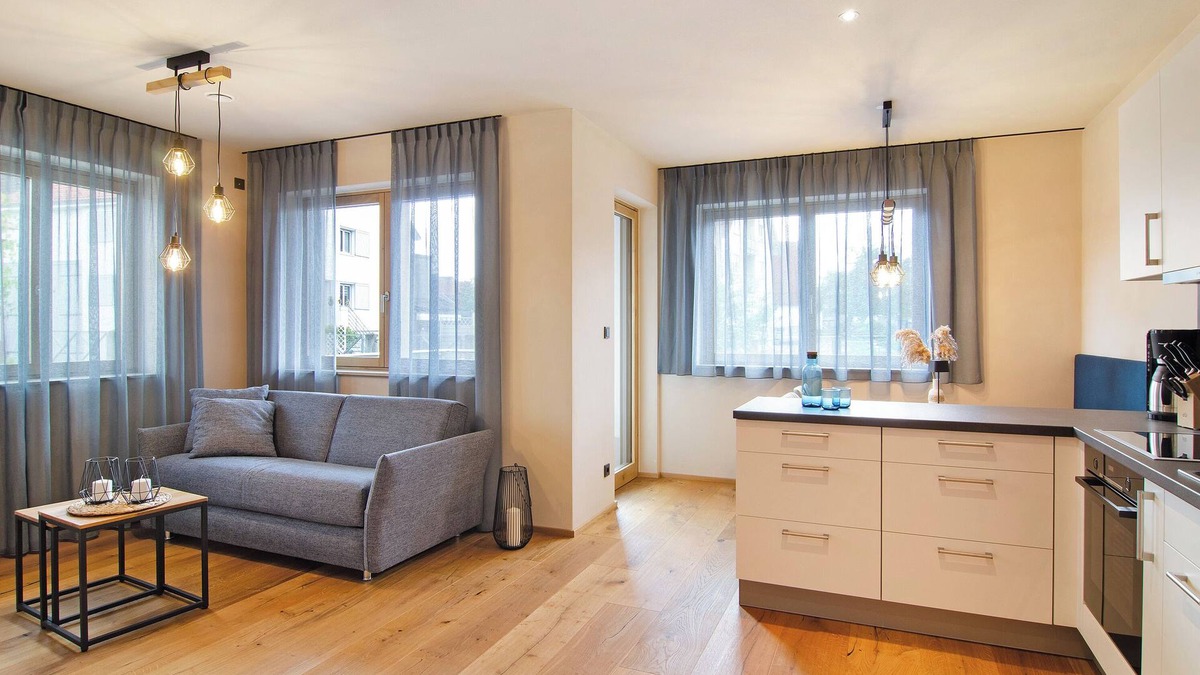 Herbertingen Apartment | Apartment 'Krähbach' with Private Terrace and Wi-Fi