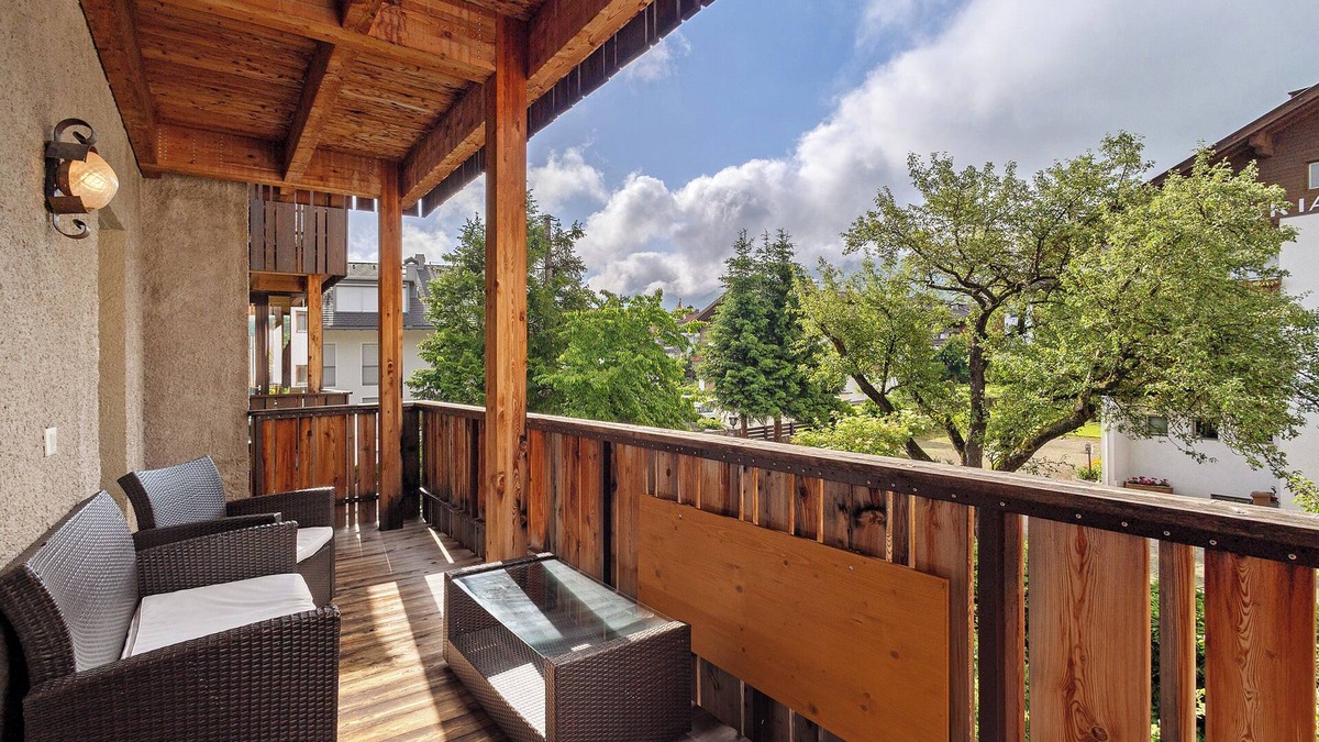 Valdaora di Mezzo Apartment | Apartment "Kriendl Nr 2" with Mountain View, Private Terrace & Wi-Fi