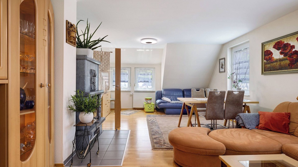 Leinstetten Apartment | Apartment 'Kunstraum' with Private Pool, Shared Terrace and Wi-Fi