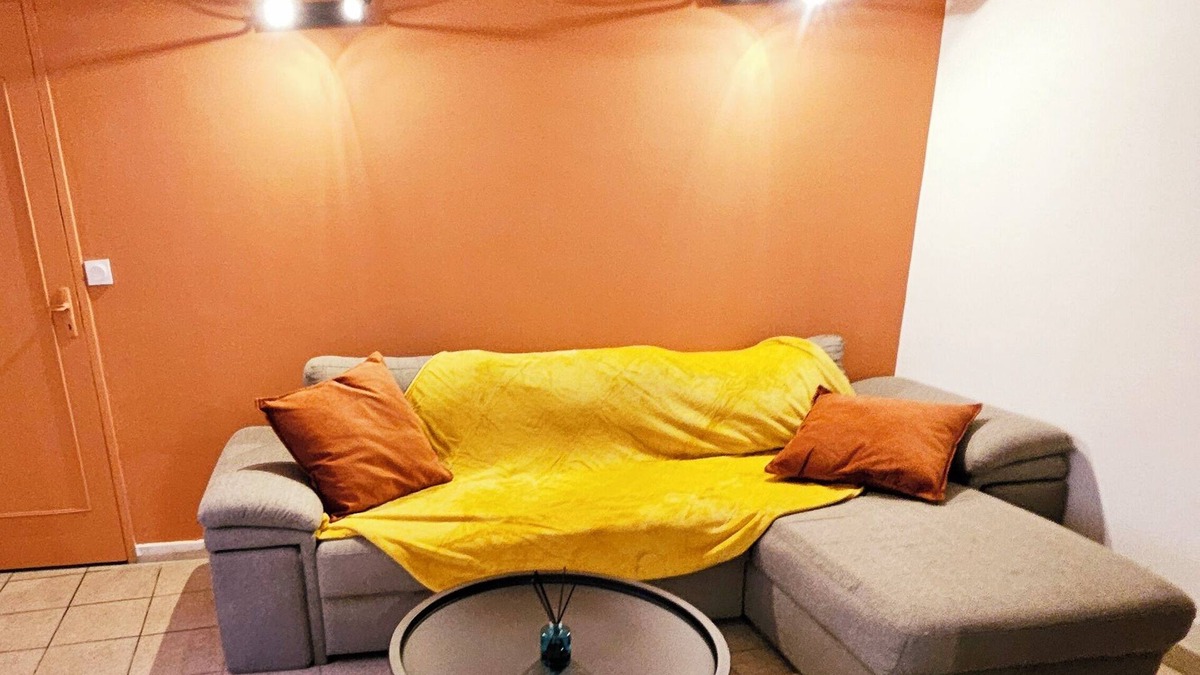 Caumont-sur-Durance Apartment | Apartment Les Bourgardes