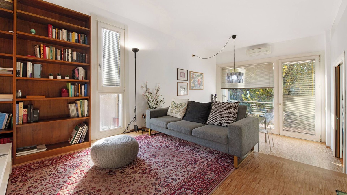 Est Apartment | Apartment 'La Casa Della Luce' with Private Terrace, Wi-Fi and Air Conditioning