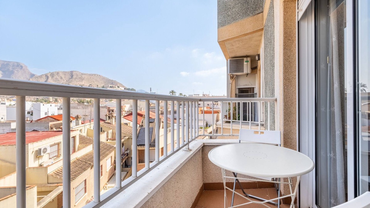 Orihuela Apartment | Apartment 'La Gimena ' with Balcony and Air Conditioning