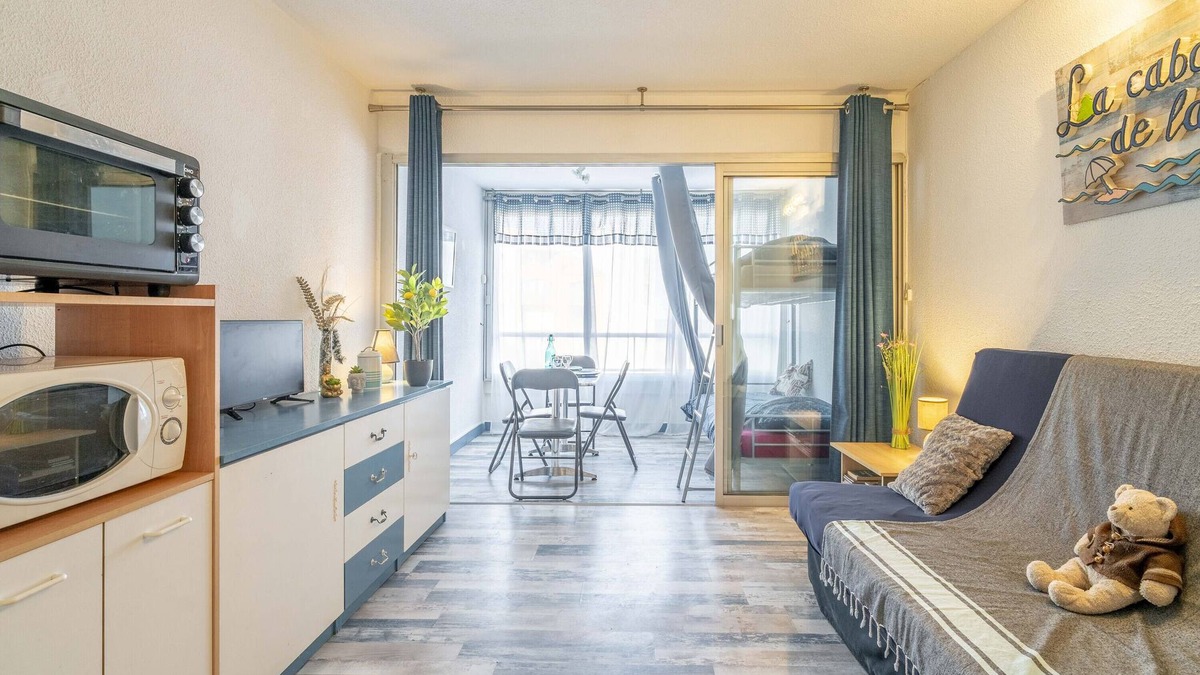 Le Barcares Apartment | Apartment 'La Grande Plage' with Sea View and Wi-Fi