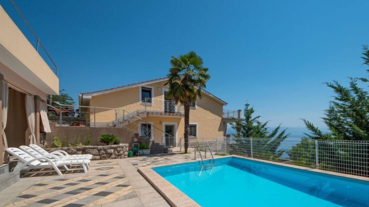 Tulisevica Apartment | Apartment La Mer by Interhome
