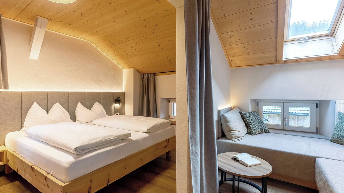 Ega Apartment | Apartment “Lavendel - Thalerhof” with Mountain View, Wi-Fi, Balcony & Garden