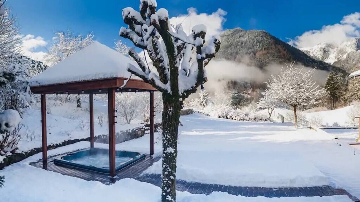 Le Biot Apartment | Apartment la Moille, 2 bed apartment close to Morzine