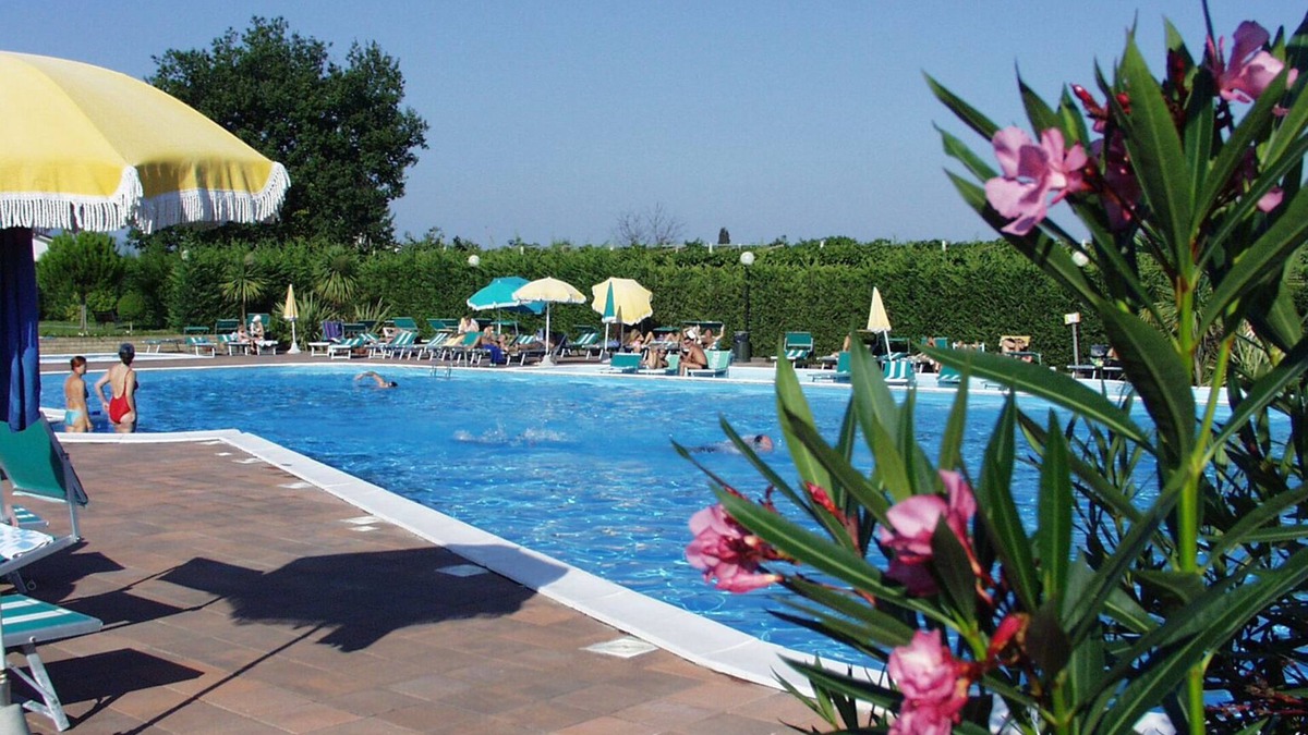 Colà Di Lazise Apartment | Apartment 'Lake Garda-Lazise Colá' with Garden, Shared Pool & A/C