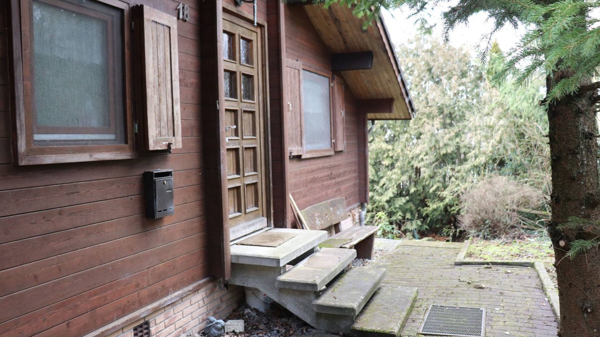 Leiberg Apartment | Apartment 'Landhaus - Holzhaus' with Mountain View, Wi-Fi and Air Conditioning