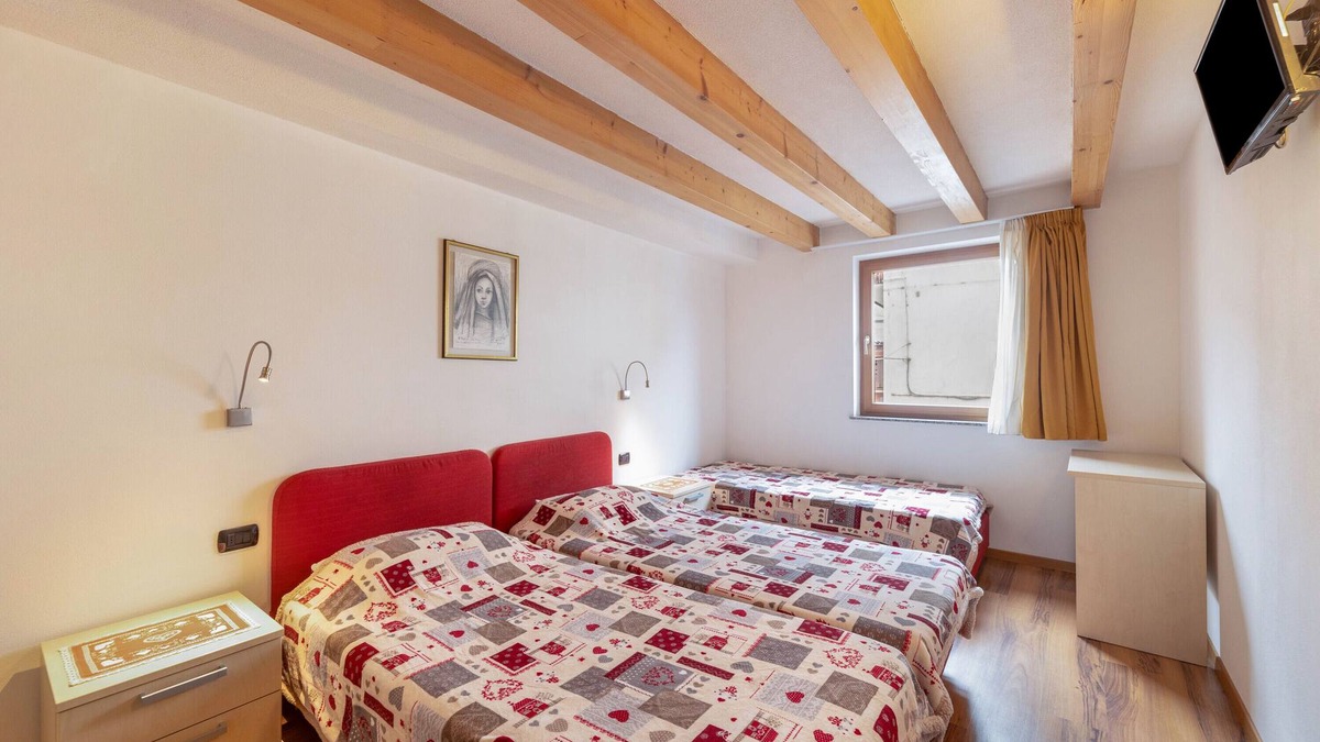 Tesero Apartment | Apartment 'Latemar Casa Alma' with Mountain View, Balcony and Wi-Fi