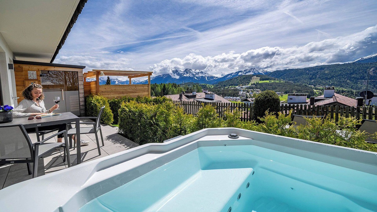Nova Ponente Apartment | Apartment "Latemar": Private Whirlpool, Finnish Sauna, Mountain View