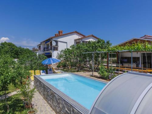 Kapelica Apartment | Apartment Laura by Interhome
