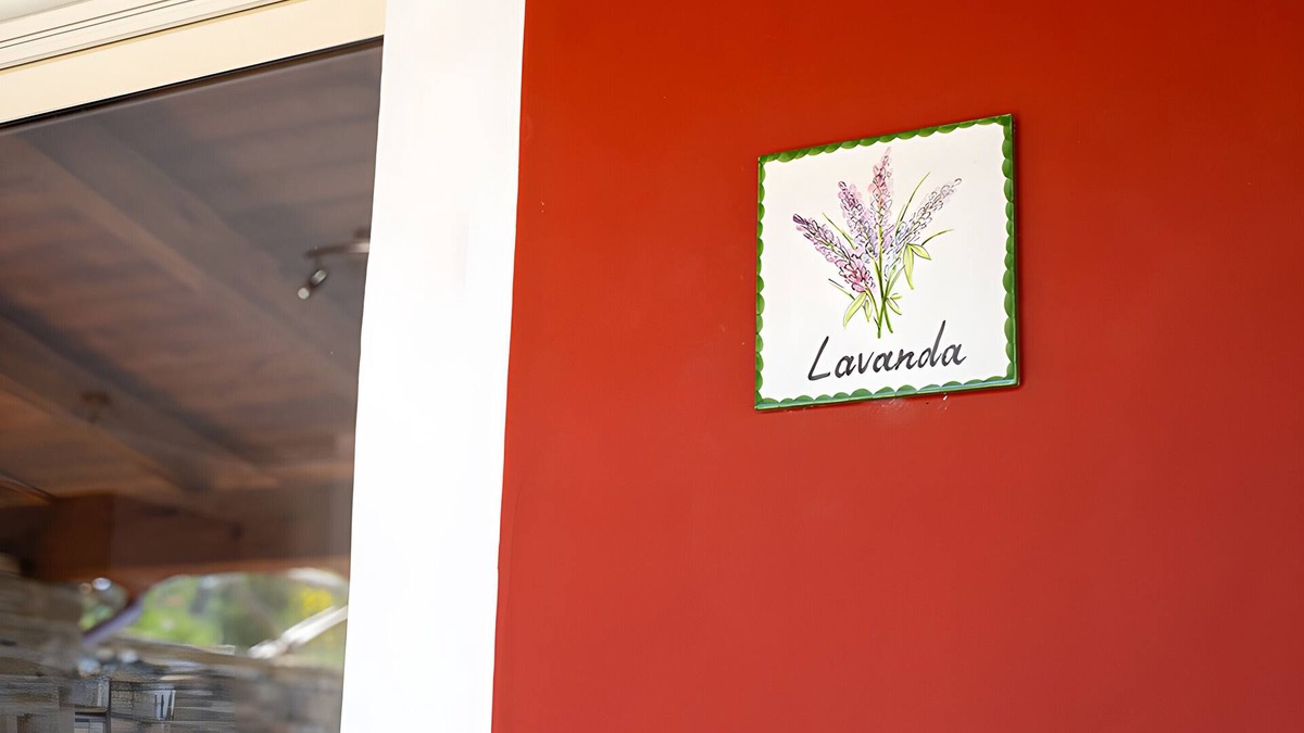 Montecorice Apartment | Apartment 'Lavanda Con Piscina' with Sea View, Wi-Fi and Air Conditioning