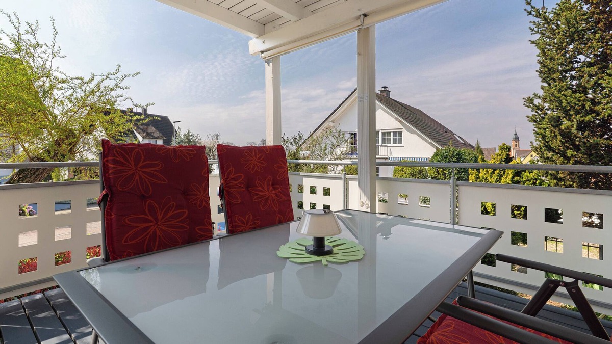 Ringsheim Apartment | Apartment 'Lavendel' with Balcony and Wi-Fi