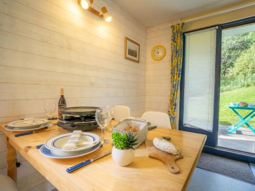 Les Bottieres Apartment | Apartment Le Bochate-8 by Interhome